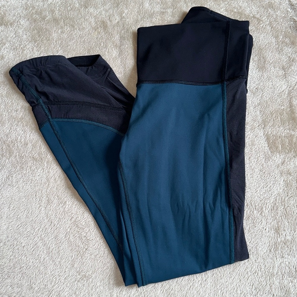 Lululemon Blue & Black Women's Leggings
